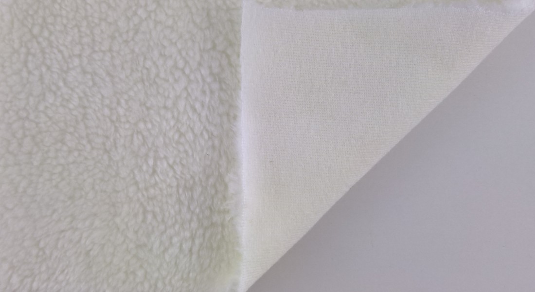 Leskymo ovečka, režná bílá, šíře 150cm (metráž)
