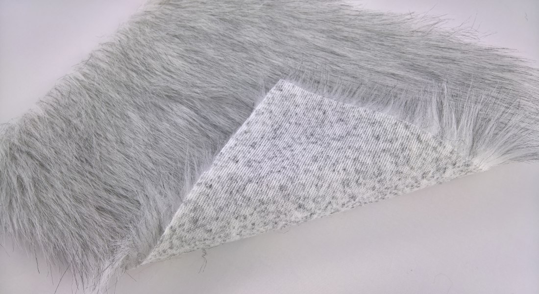 Umělá kožešina, černo bílá, šíře 150 cm, vlas 60 mm, metráž